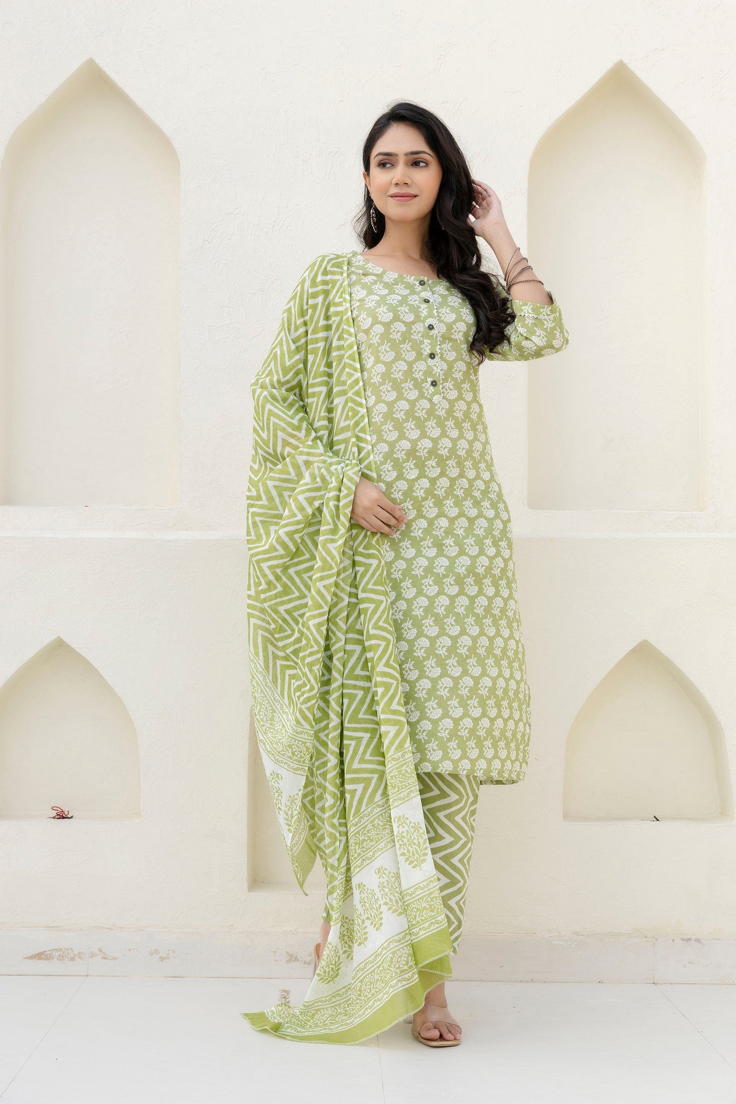 Basil Floral Cotton Dupatta Set