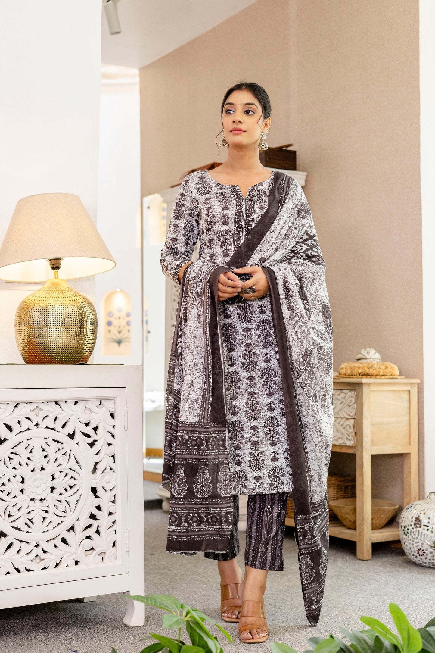 Shadowwhirl Cotton Dupatta Set