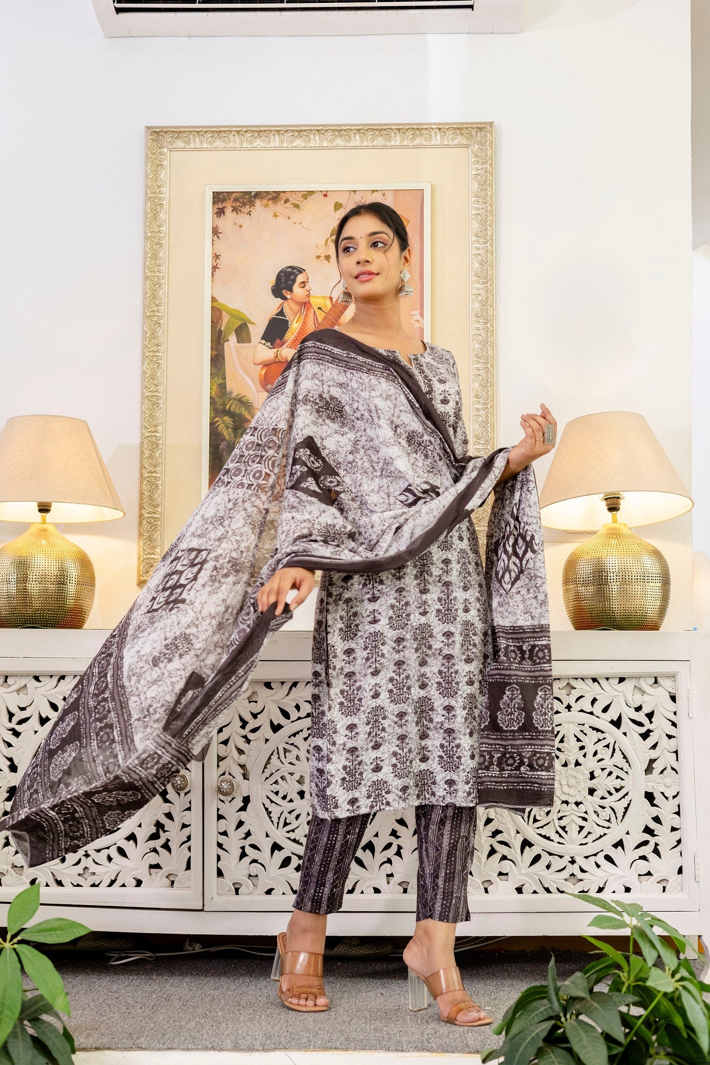 Shadowwhirl Cotton Dupatta Set