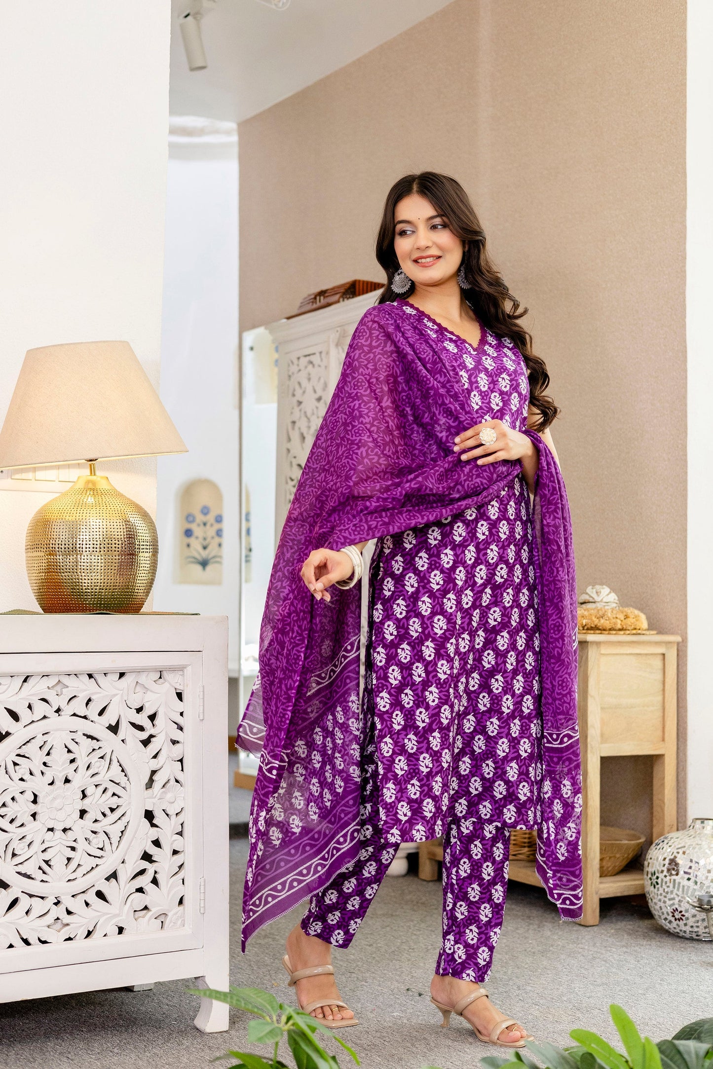 Mauve Floral Cotton Dupatta Set