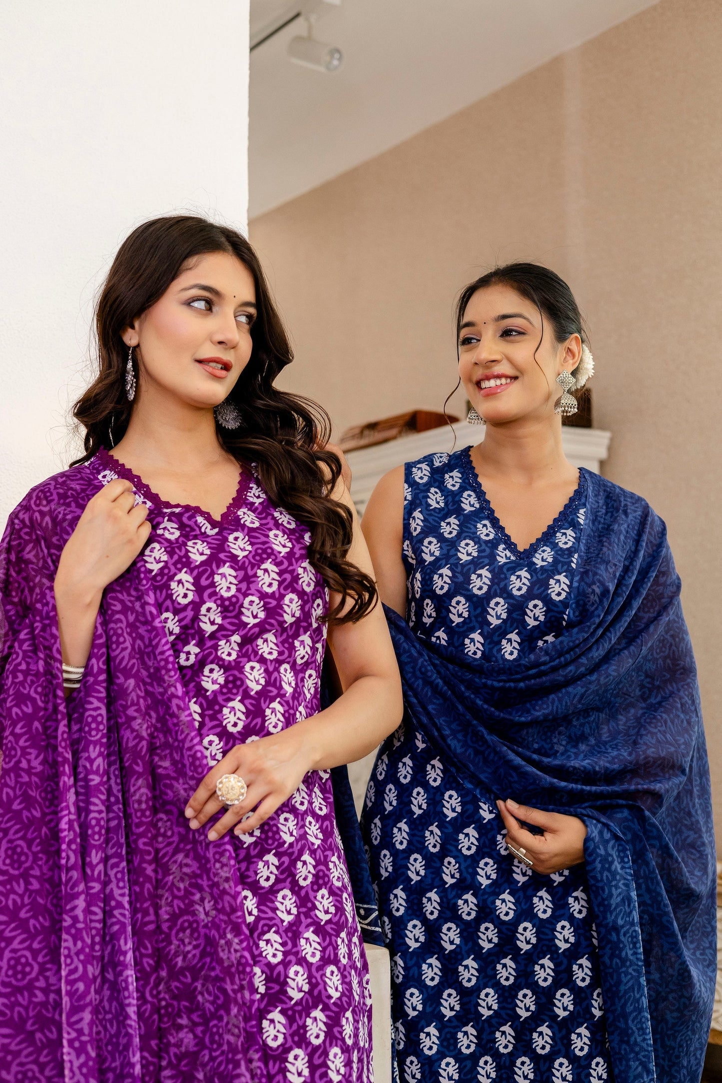 Indigo Floral Cotton Dupatta Set