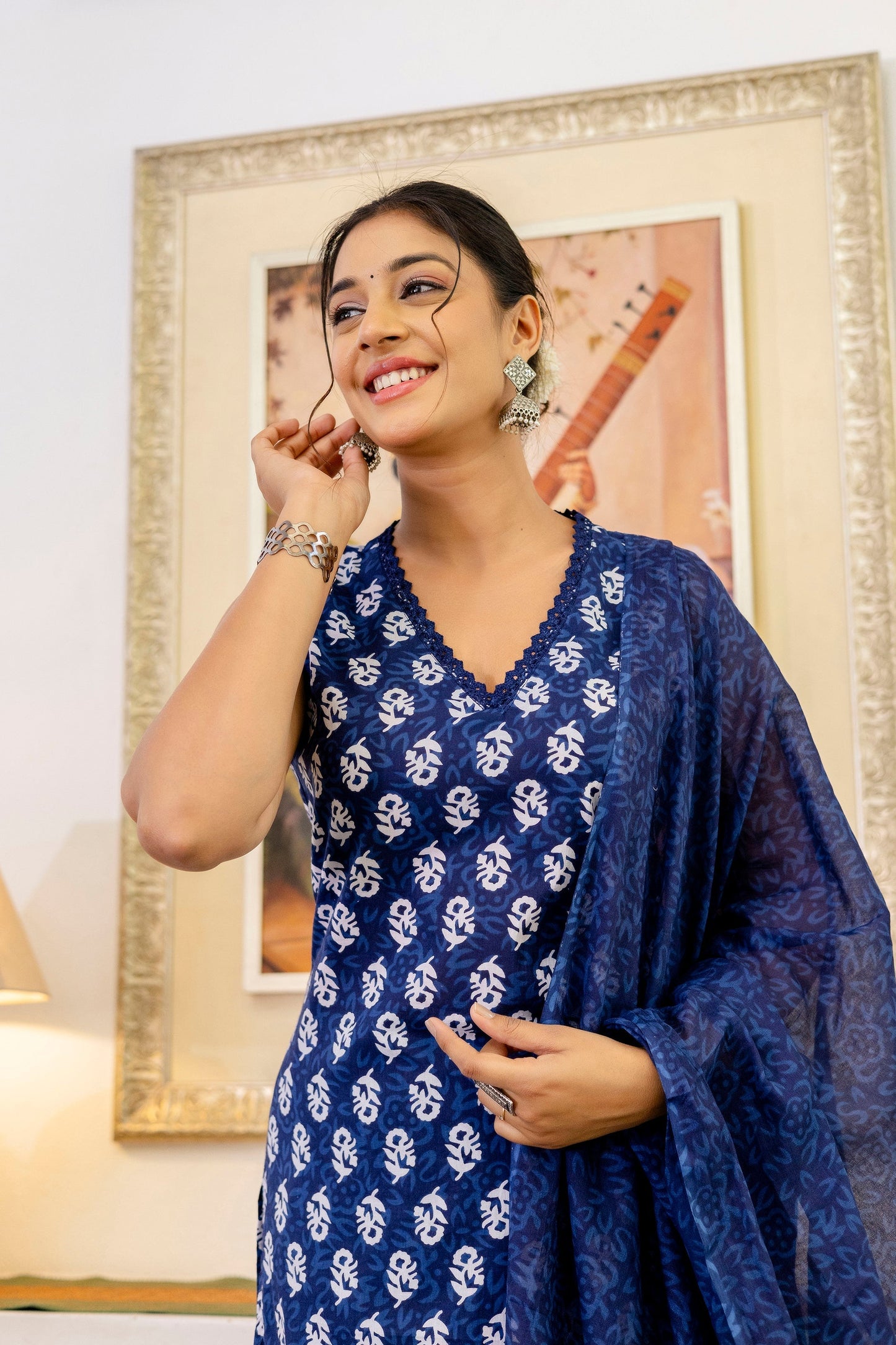 Indigo Floral Cotton Dupatta Set