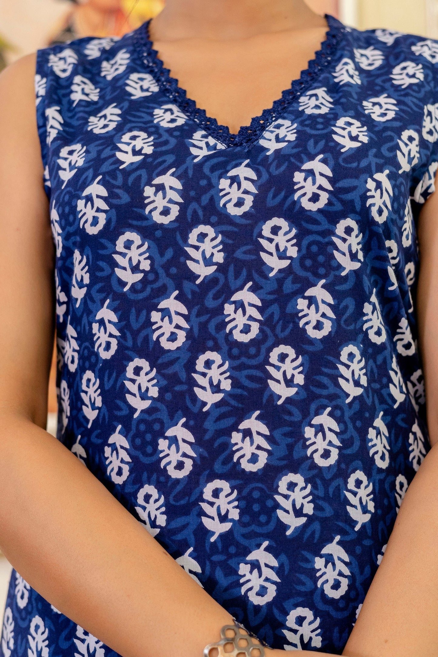Indigo Floral Cotton Dupatta Set