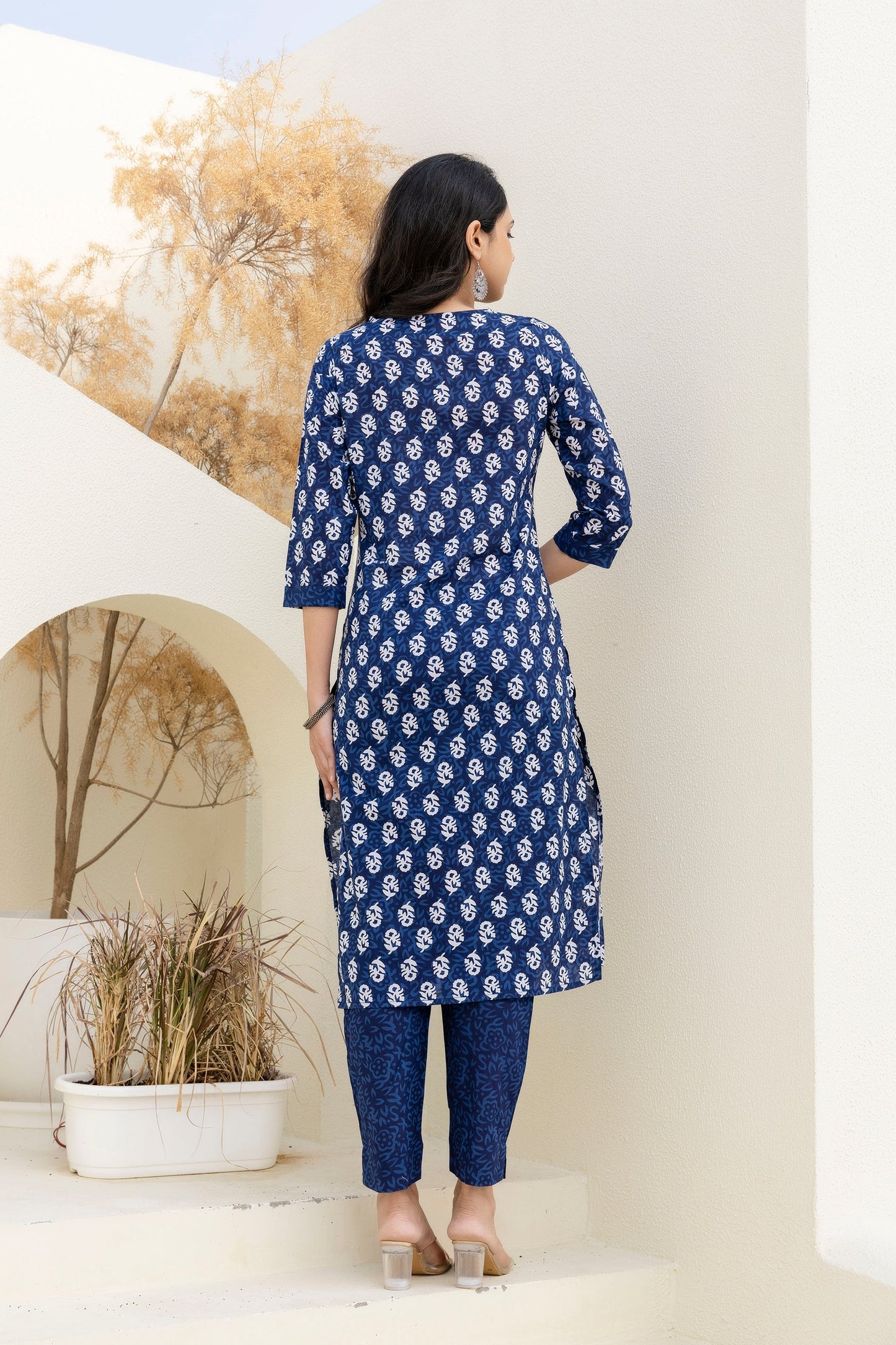 Indigo Petal Cotton Dupatta Set